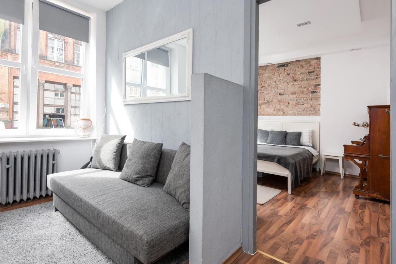 Piano Apartment W Sercu Starego Miasta กดัญสก์ ภายนอก รูปภาพ