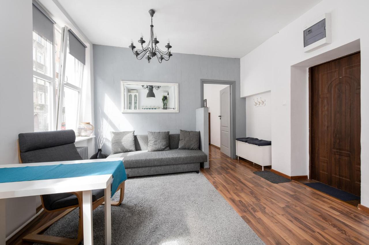 Piano Apartment W Sercu Starego Miasta กดัญสก์ ภายนอก รูปภาพ