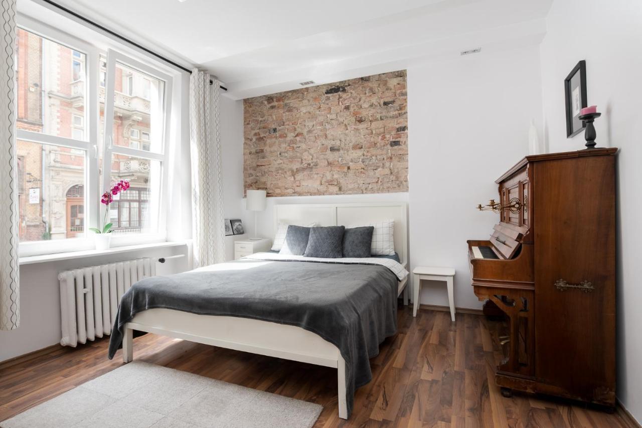 Piano Apartment W Sercu Starego Miasta กดัญสก์ ภายนอก รูปภาพ